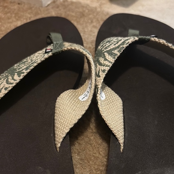 Tommy Hilfiger Black and Green Flip Flops - Picture 2 of 5